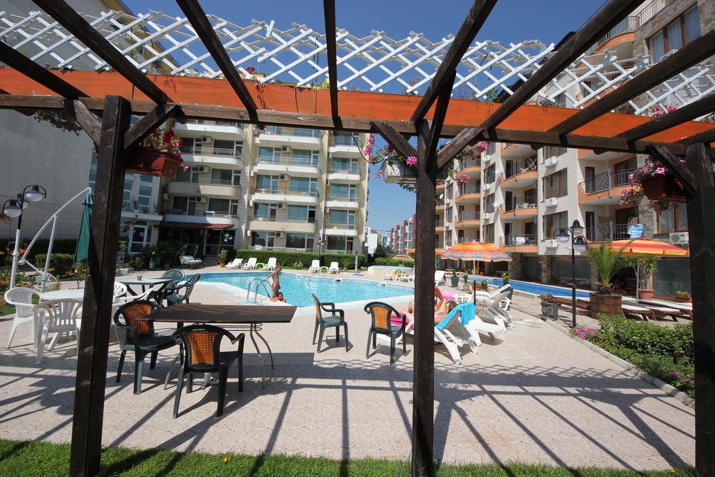 Menada Sea Regal Apartments Sunny Beach Esterno foto