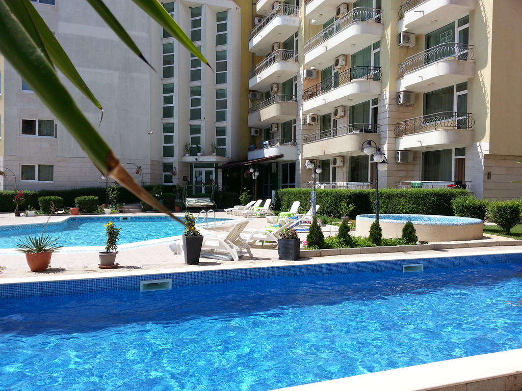 Menada Sea Regal Apartments Sunny Beach Esterno foto