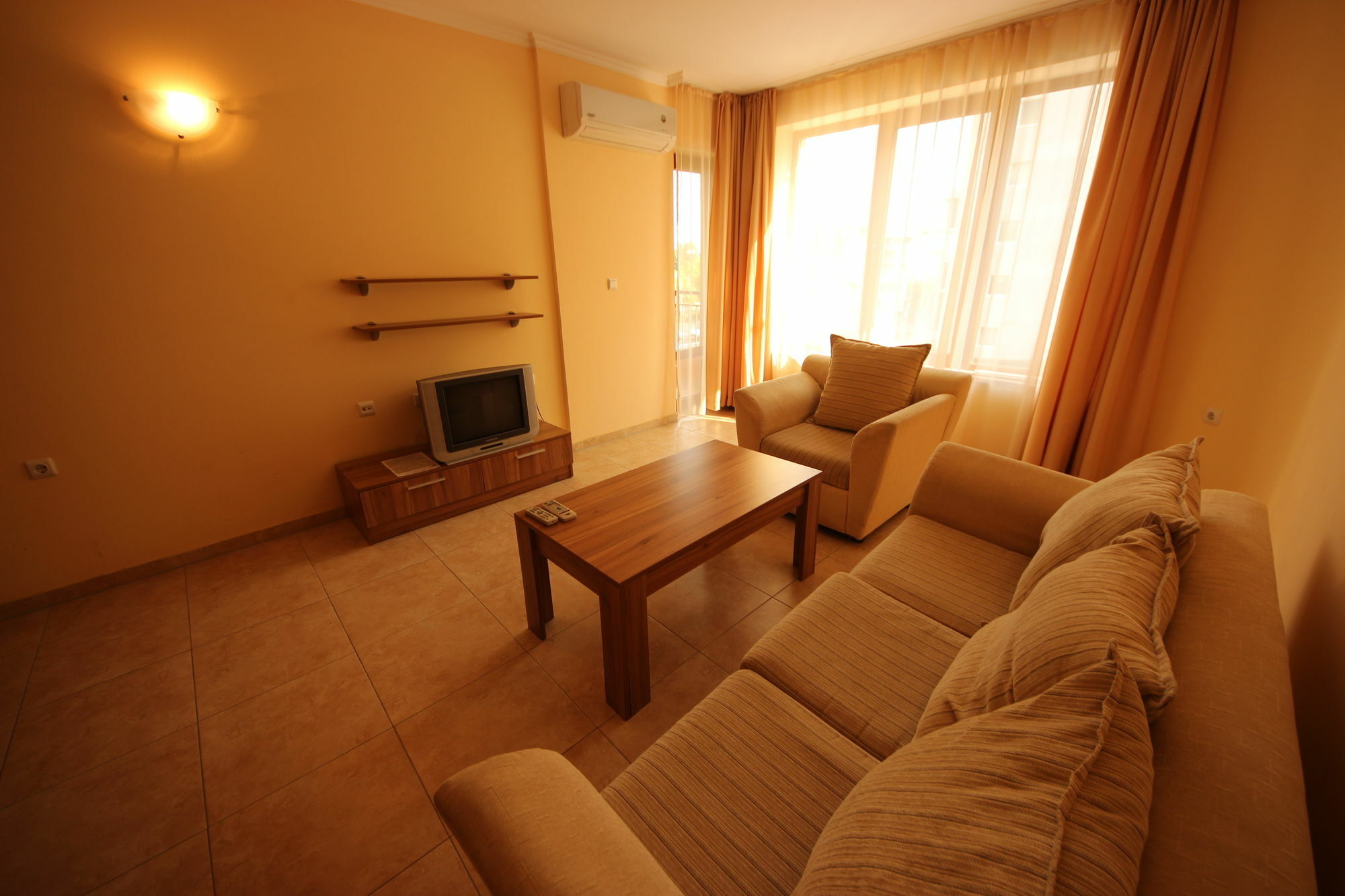 Menada Sea Regal Apartments Sunny Beach Esterno foto